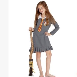 Harry Potter ‘Gryffindor’ Uniform Nightgown
